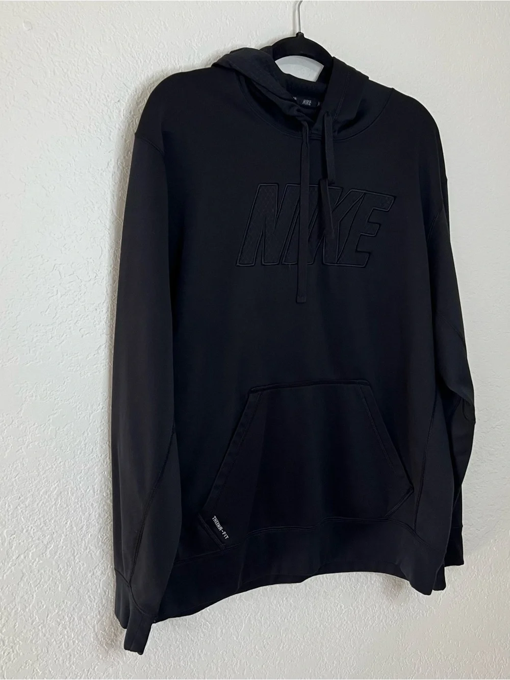 Nike‎ DRI-FIT Therma Training Pullover Hoodie Black Size Large Embroidered Logo